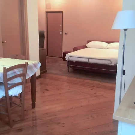 Appartement Monolocale In Centro A Vérone